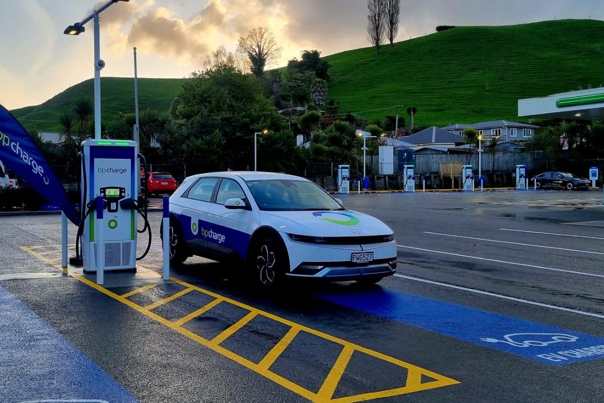 New Charging Hubs at bp Connect - Food + Beverage Technology